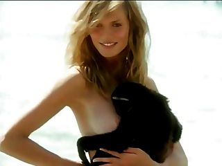 Heidi Klum Nipple-slip Photoshoot